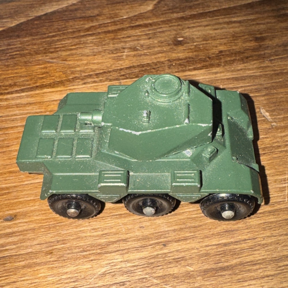 Vintage Lesney Matchbox No. 67 Saladin 6 x 6 Armoured Car Made in England